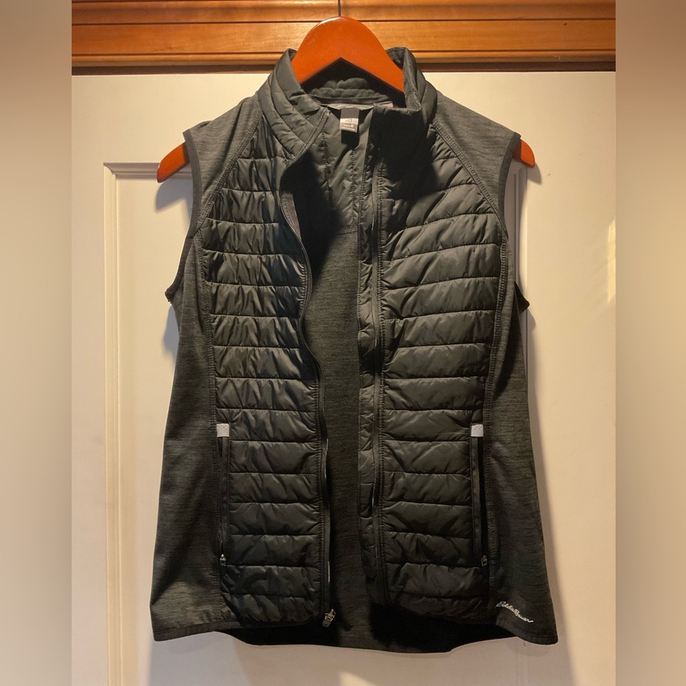 Eddie Bauer Women’s emberlite hybrid vest